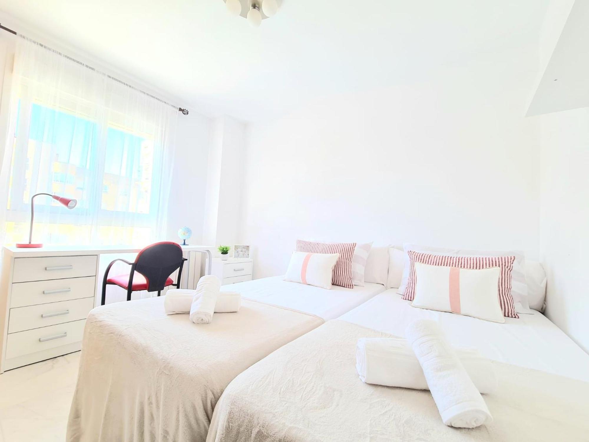 Apartamento 3 Dormitorios Málaga Szoba fotó